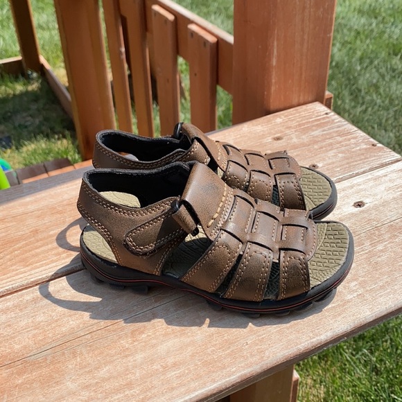 Beaver Creek Sandals - Picture 5 of 8